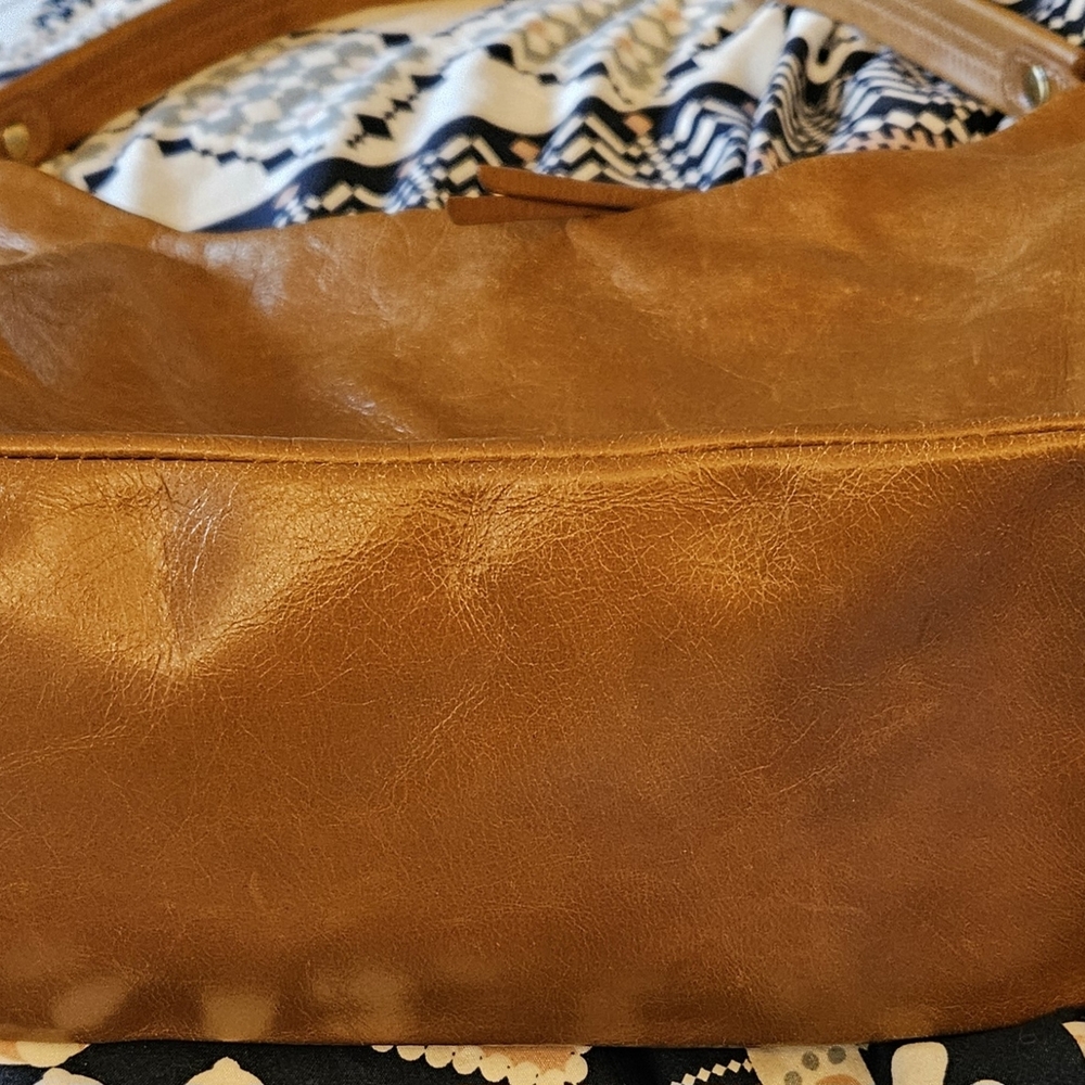 Hobo Brown Leather Shoulder Bag - Picture 4 of 14